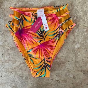 brand new high leg swimsuit bottom with tags size xs